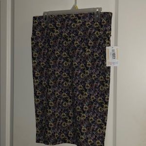 BNWT LuLaRoe Cassie